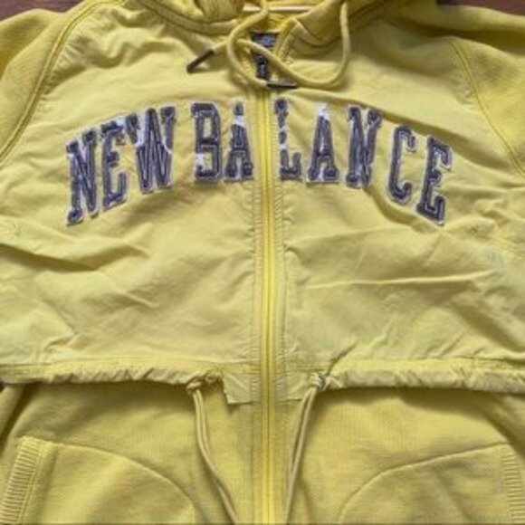 New Balance Heritage Hoodie Size Large - Picture 3 of 9